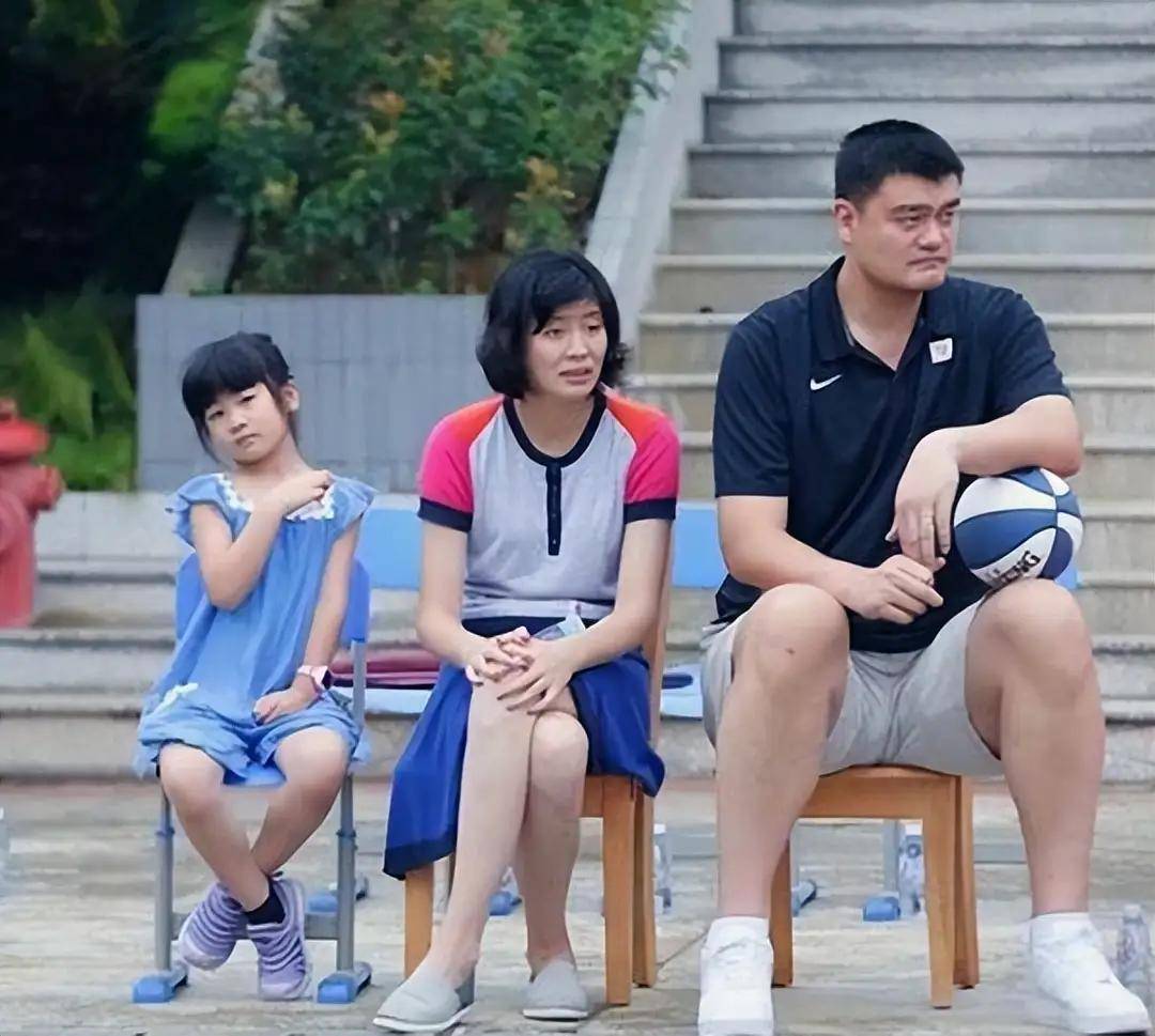 场面火爆！滚球预测观众席沸腾不已