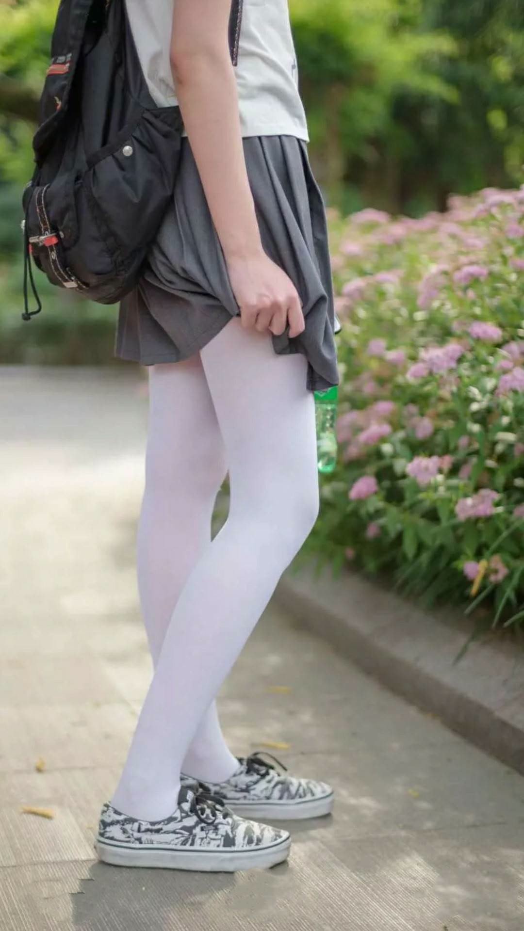 冰与火的对决,欧文单骑破丹佛铁壁,马刺客场掀翻高原堡垒