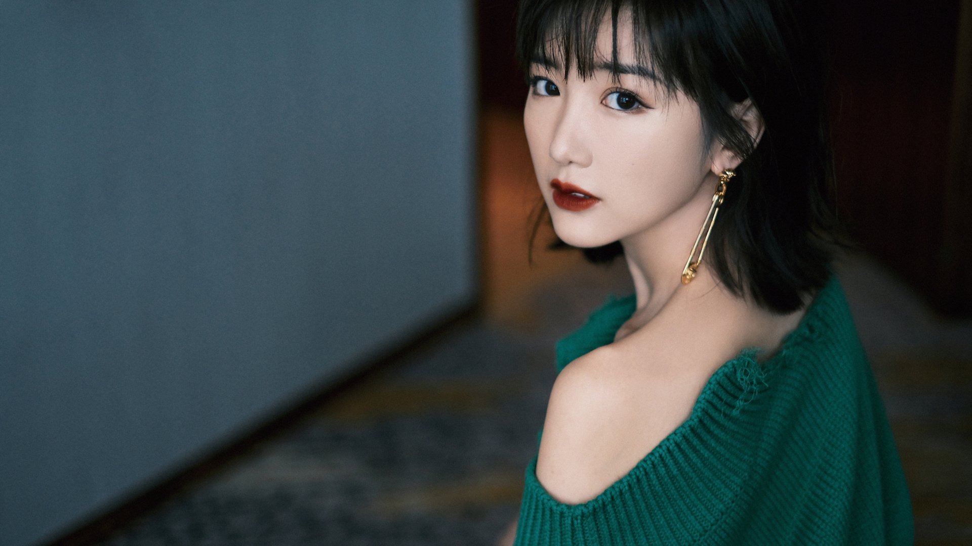 唯一性法则,当罗马尼亚的碾压与齐耶赫的魔幻交织—2026世界杯E组关键战侧记